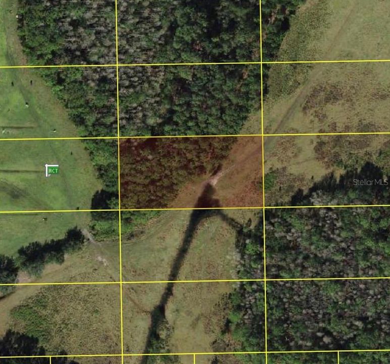 На продажу: $26,000 (1.25 acres)