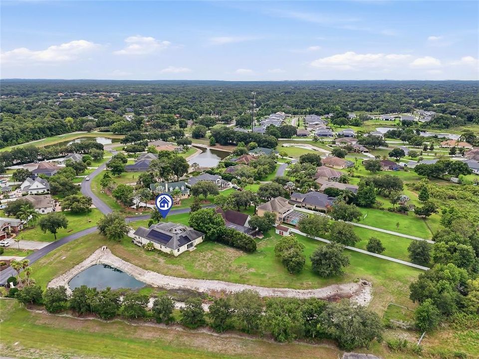 En Venta: $793,999 (4 camas, 3 baños, 3148 Pies cuadrados)