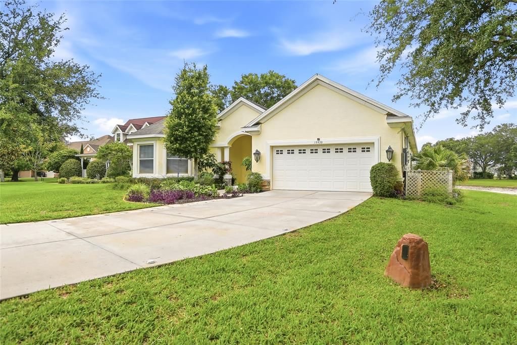 En Venta: $793,999 (4 camas, 3 baños, 3148 Pies cuadrados)