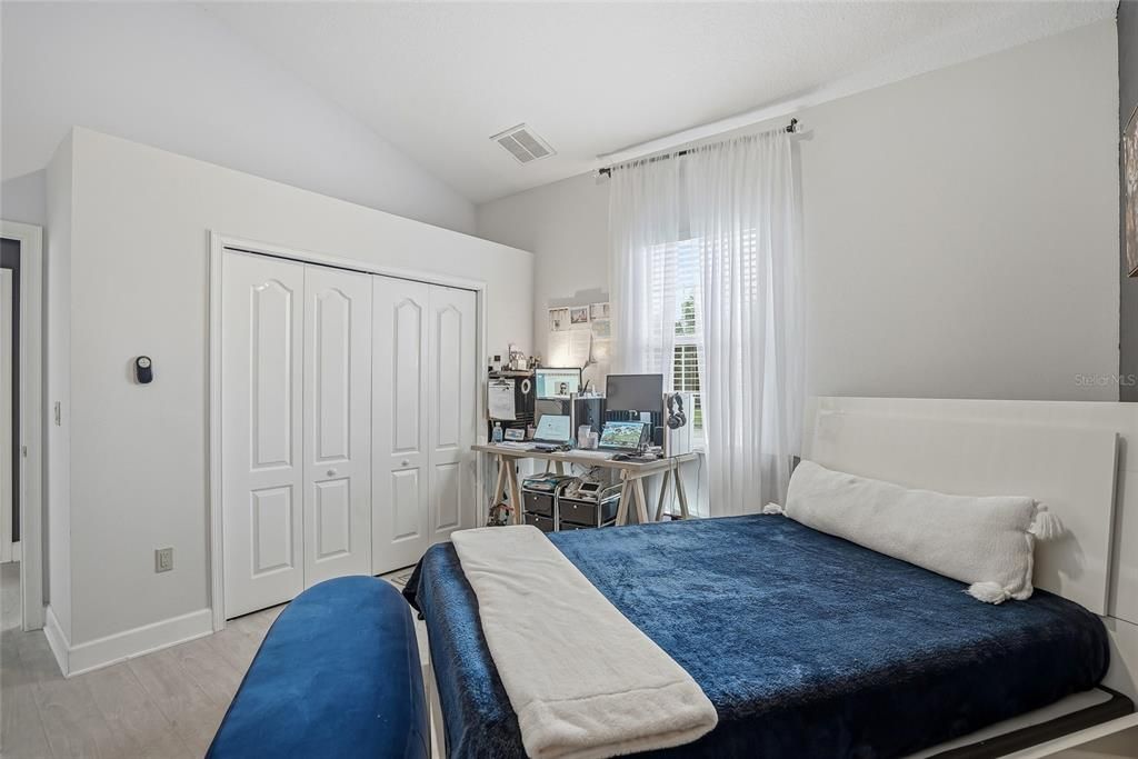 En Venta: $793,999 (4 camas, 3 baños, 3148 Pies cuadrados)