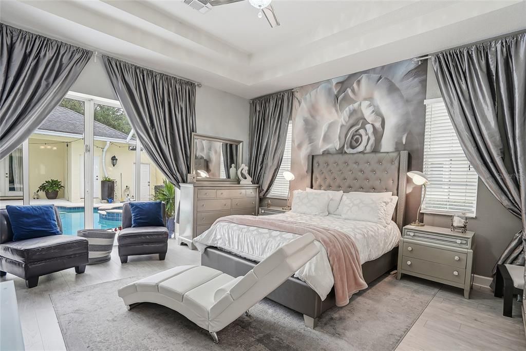 En Venta: $793,999 (4 camas, 3 baños, 3148 Pies cuadrados)