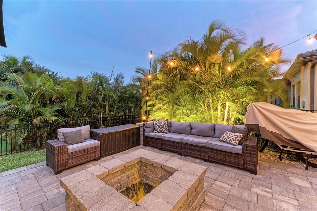 For Sale: $799,000 (4 beds, 3 baths, 2507 Square Feet)