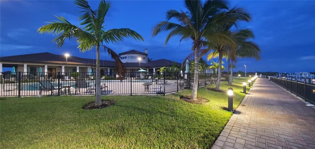For Sale: $799,000 (4 beds, 3 baths, 2507 Square Feet)