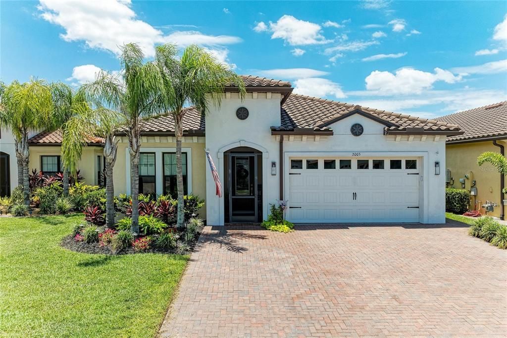 For Sale: $799,000 (4 beds, 3 baths, 2507 Square Feet)