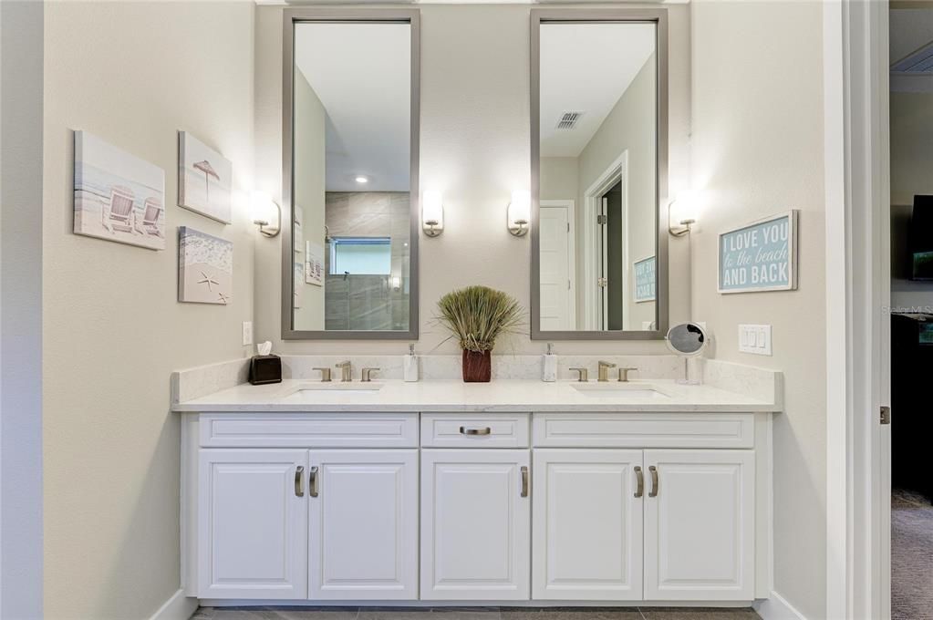 For Sale: $799,000 (4 beds, 3 baths, 2507 Square Feet)