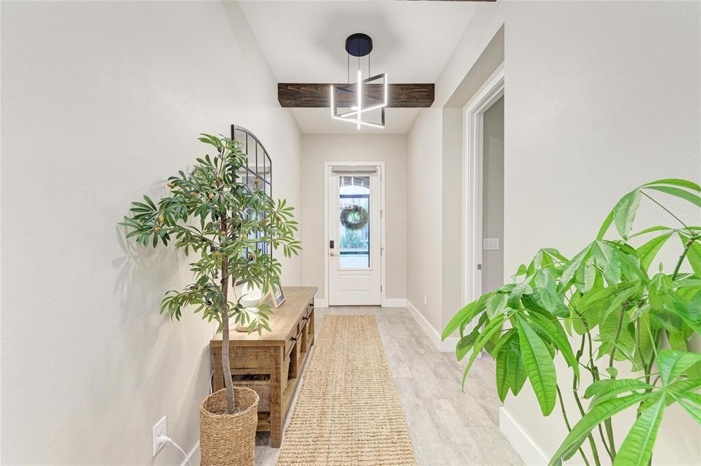 For Sale: $799,000 (4 beds, 3 baths, 2507 Square Feet)