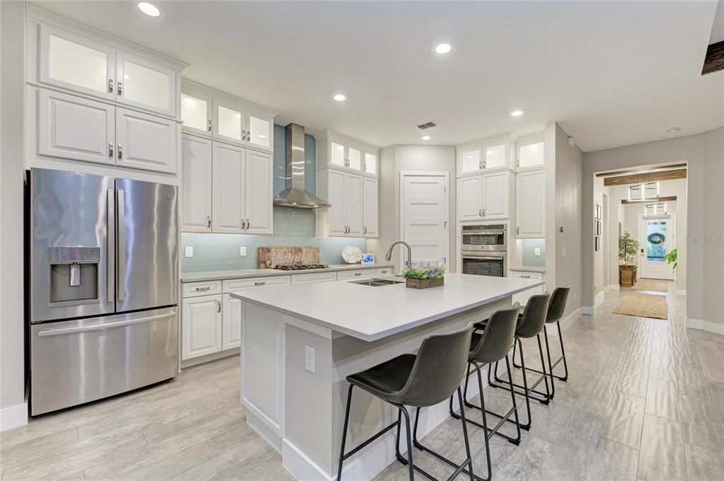 For Sale: $799,000 (4 beds, 3 baths, 2507 Square Feet)