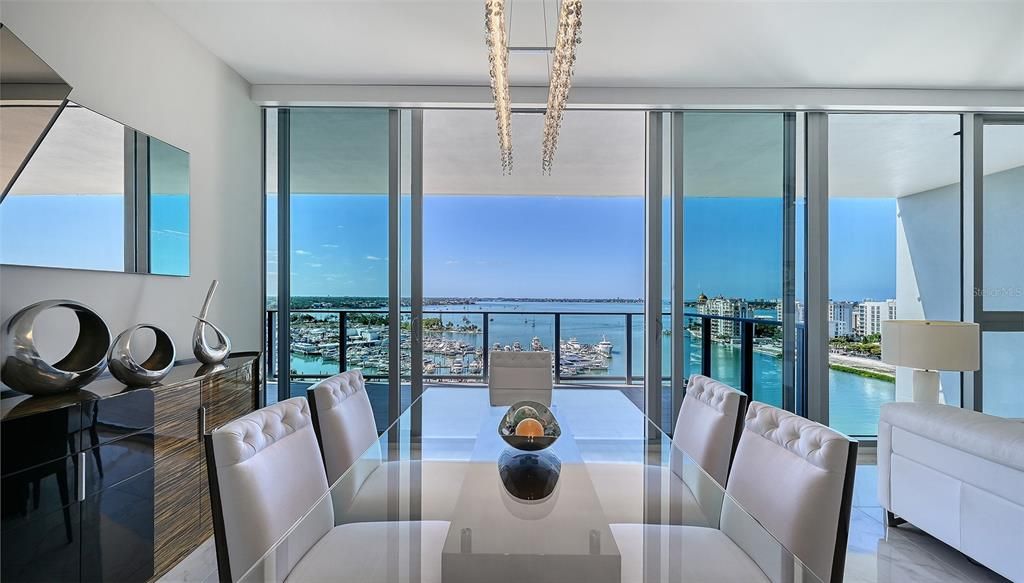 For Rent: $9,500 (2 beds, 2 baths, 1580 Square Feet)