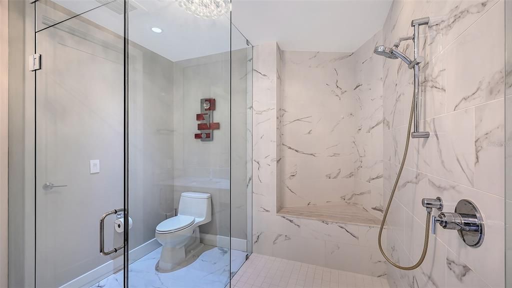 For Rent: $9,500 (2 beds, 2 baths, 1580 Square Feet)