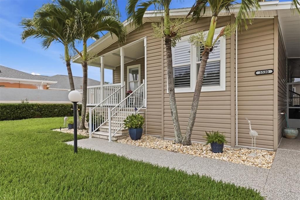 For Sale: $285,500 (2 beds, 2 baths, 1455 Square Feet)