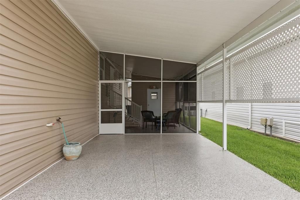 For Sale: $285,500 (2 beds, 2 baths, 1455 Square Feet)