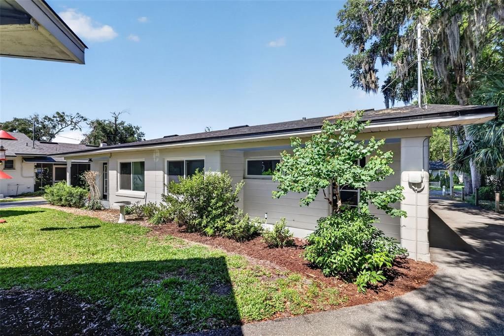 For Sale: $1,275,000 (7 beds, 0 baths, 3885 Square Feet)