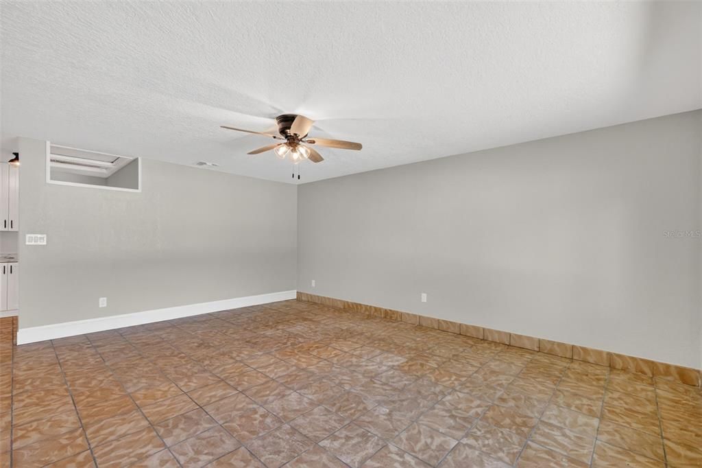 For Sale: $1,275,000 (7 beds, 0 baths, 3885 Square Feet)