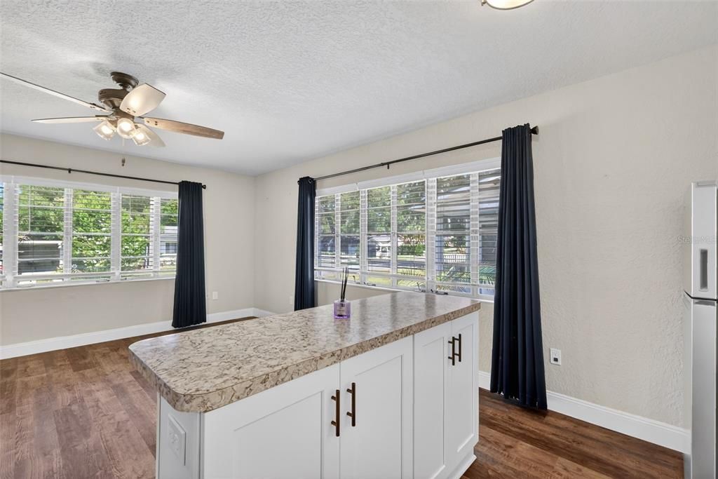 For Sale: $1,275,000 (7 beds, 0 baths, 3885 Square Feet)