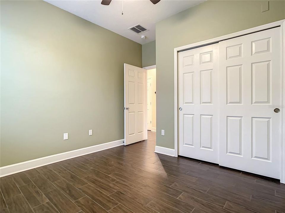 For Rent: $2,900 (3 beds, 2 baths, 1999 Square Feet)
