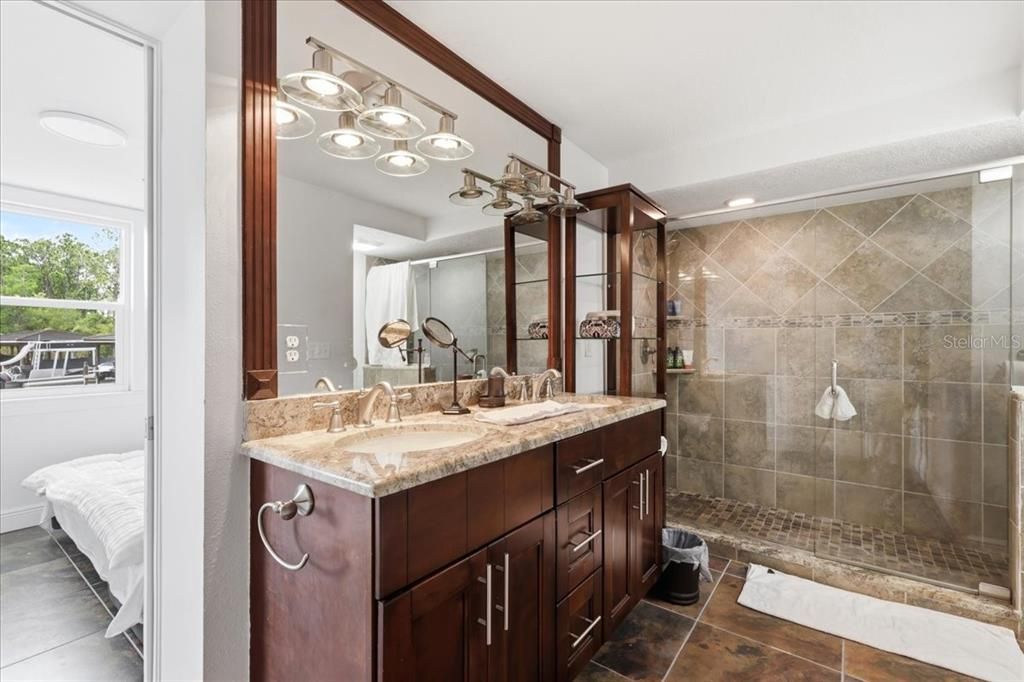 For Sale: $929,000 (2 beds, 2 baths, 2155 Square Feet)