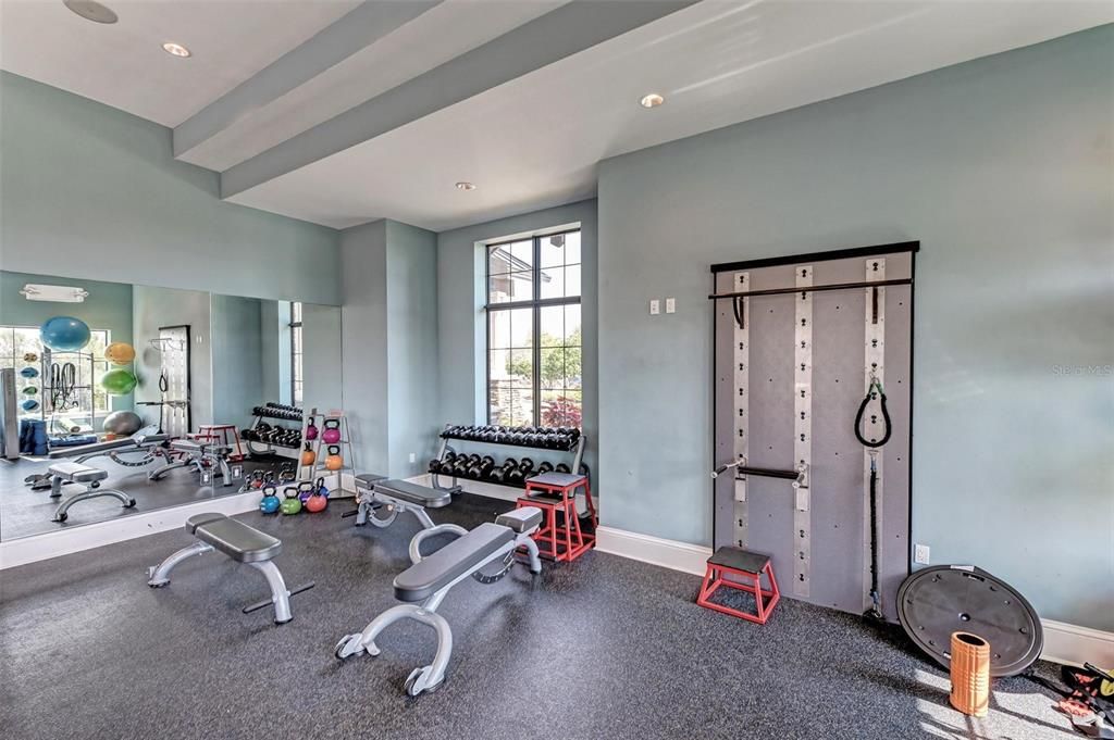 For Sale: $798,000 (2 beds, 2 baths, 2326 Square Feet)