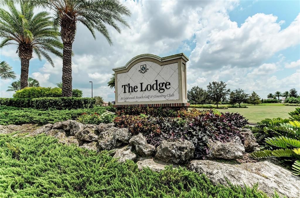 For Sale: $798,000 (2 beds, 2 baths, 2326 Square Feet)