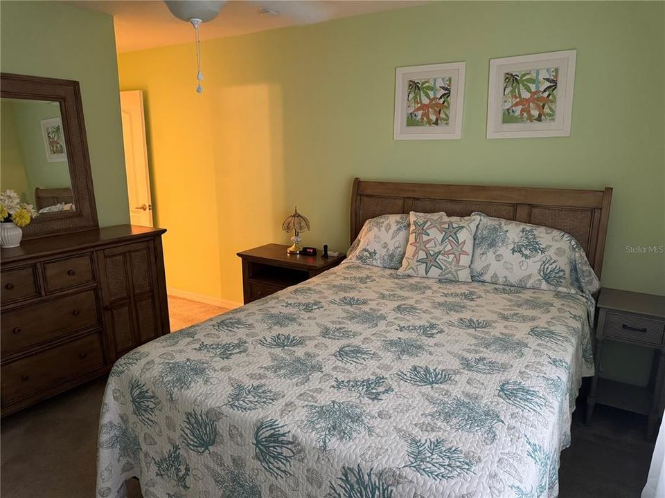 В аренду: $1,775 (2 спален, 2 ванн, 1429 Квадратных фут)