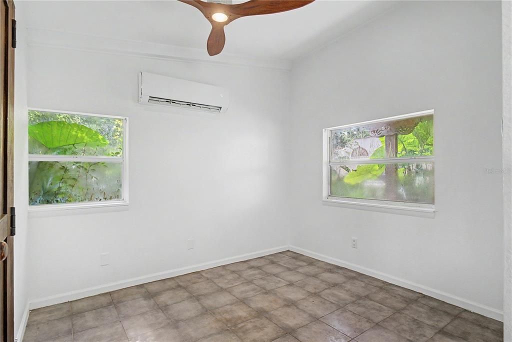 En Venta: $525,000 (3 camas, 3 baños, 2376 Pies cuadrados)