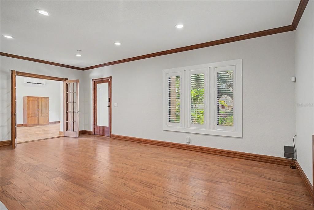 En Venta: $525,000 (3 camas, 3 baños, 2376 Pies cuadrados)