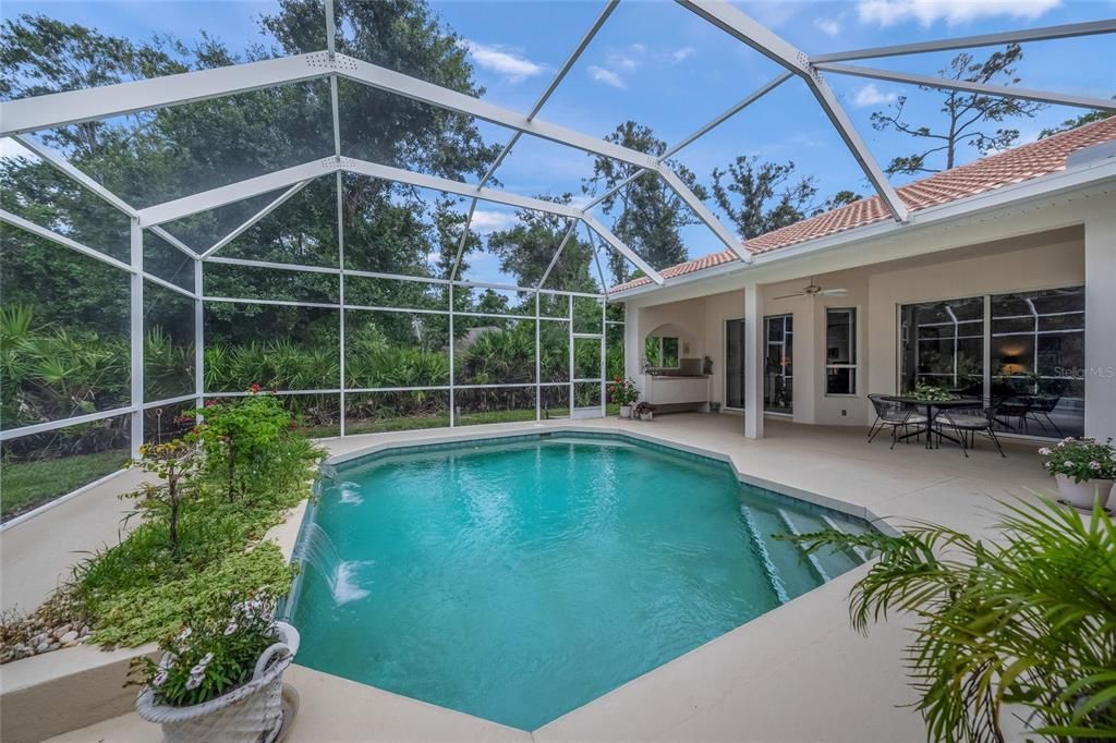 For Sale: $875,000 (4 beds, 3 baths, 2604 Square Feet)