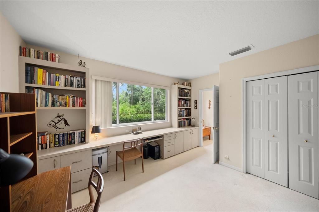 For Sale: $875,000 (4 beds, 3 baths, 2604 Square Feet)