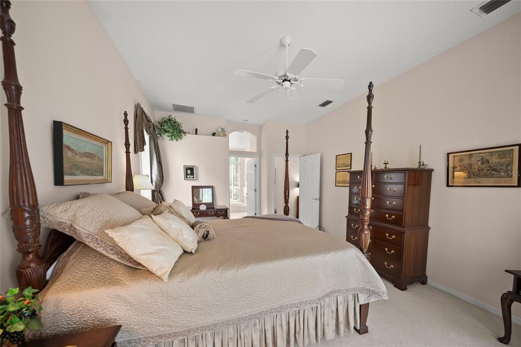 For Sale: $875,000 (4 beds, 3 baths, 2604 Square Feet)