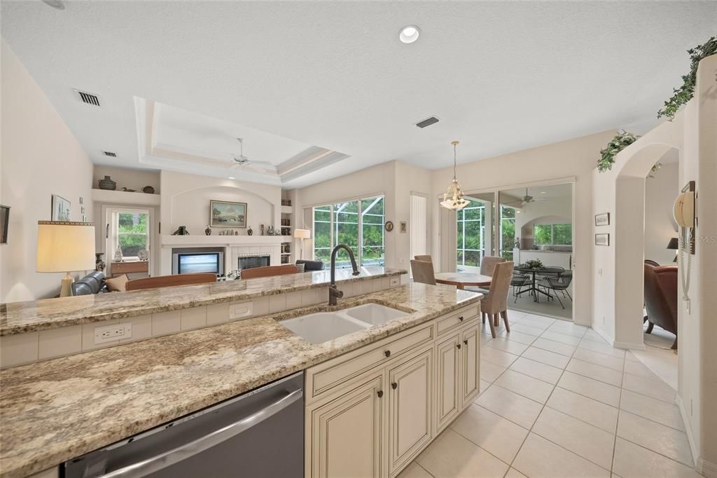For Sale: $875,000 (4 beds, 3 baths, 2604 Square Feet)