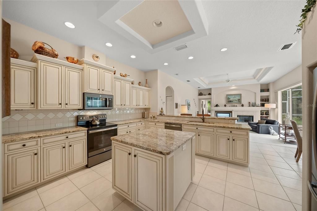 For Sale: $875,000 (4 beds, 3 baths, 2604 Square Feet)