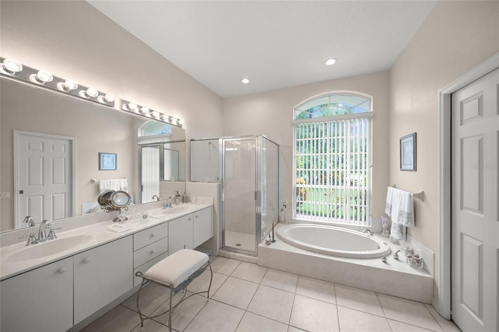 For Sale: $875,000 (4 beds, 3 baths, 2604 Square Feet)