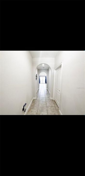 En Venta: $415,000 (4 camas, 4 baños, 2404 Pies cuadrados)