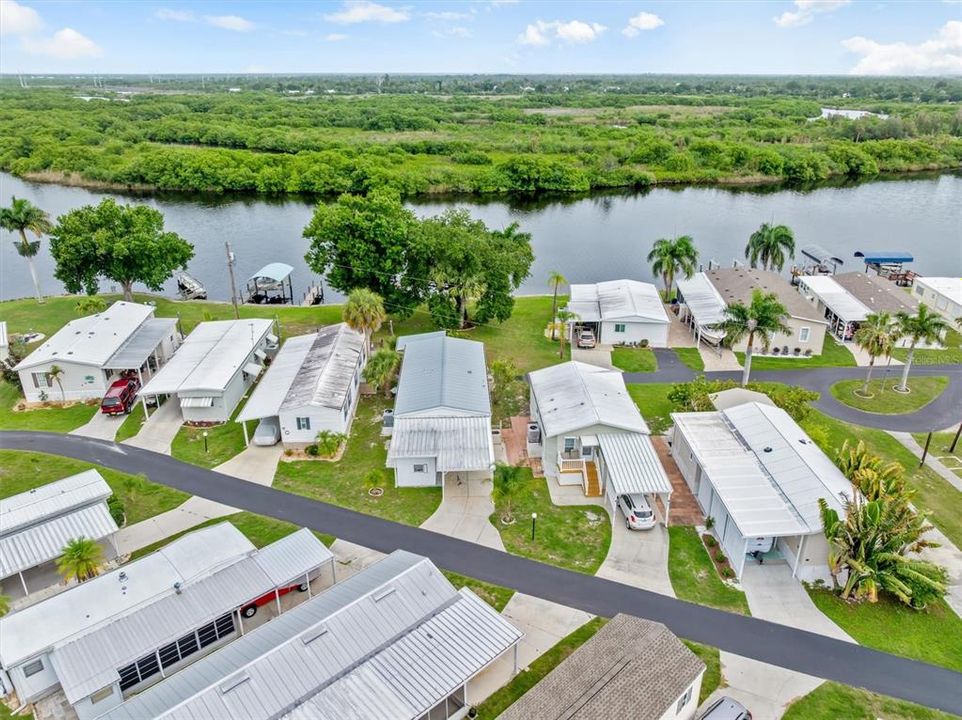 En Venta: $179,900 (2 camas, 2 baños, 1152 Pies cuadrados)