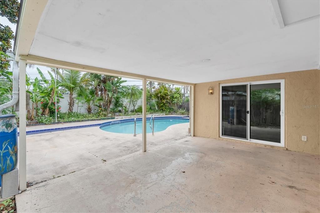 For Sale: $439,900 (3 beds, 2 baths, 1462 Square Feet)