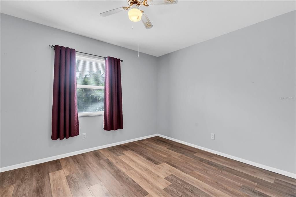 For Sale: $439,900 (3 beds, 2 baths, 1462 Square Feet)