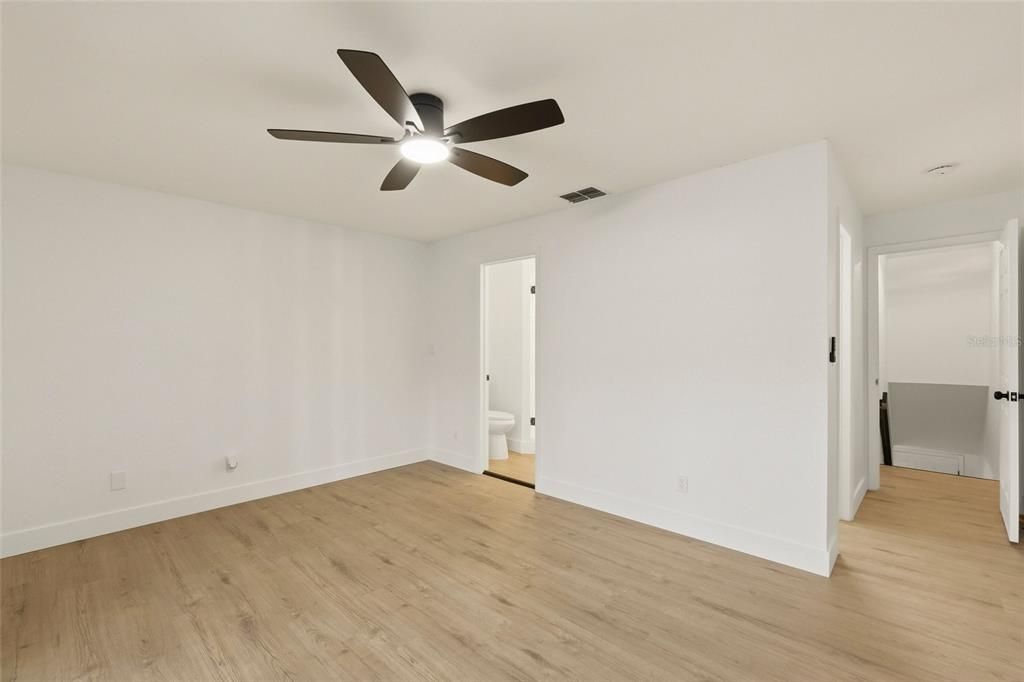 En Venta: $269,999 (2 camas, 2 baños, 1150 Pies cuadrados)
