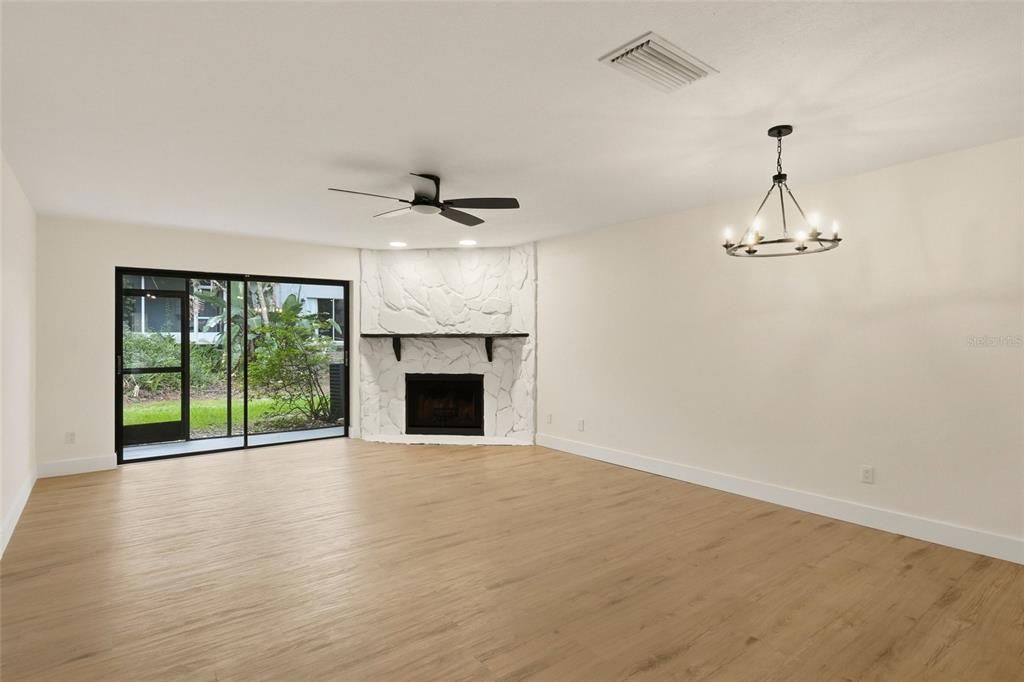En Venta: $269,999 (2 camas, 2 baños, 1150 Pies cuadrados)