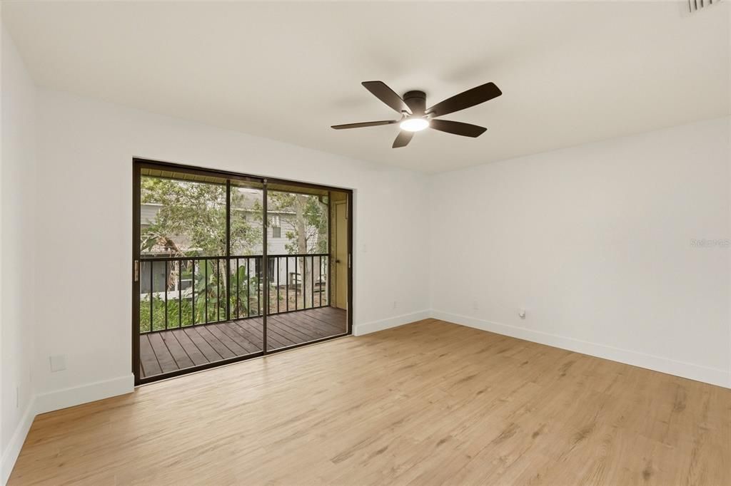 En Venta: $269,999 (2 camas, 2 baños, 1150 Pies cuadrados)