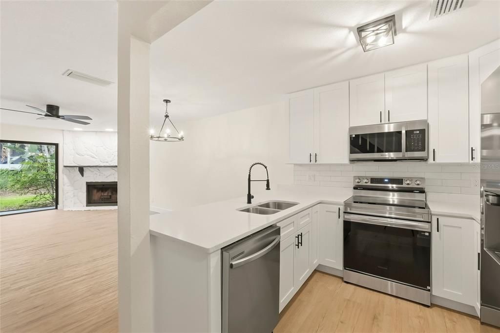 En Venta: $269,999 (2 camas, 2 baños, 1150 Pies cuadrados)