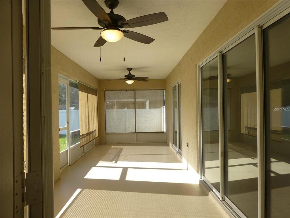 For Rent: $2,500 (3 beds, 2 baths, 2121 Square Feet)