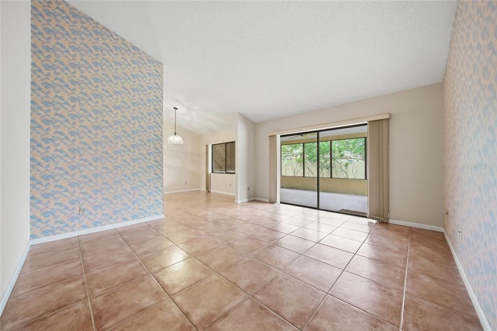 For Sale: $540,000 (4 beds, 2 baths, 2086 Square Feet)