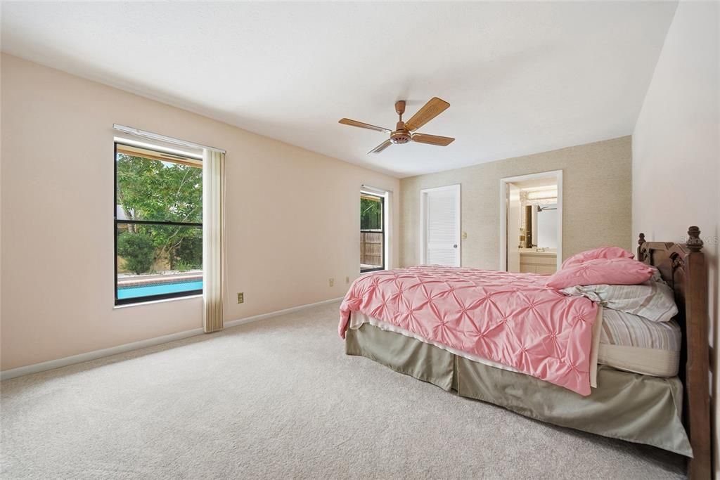 For Sale: $540,000 (4 beds, 2 baths, 2086 Square Feet)