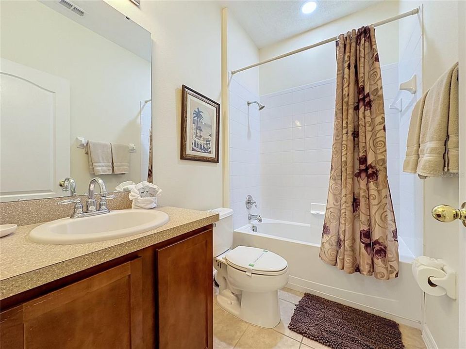 На продажу: $435,000 (4 спален, 3 ванн, 1839 Квадратных фут)