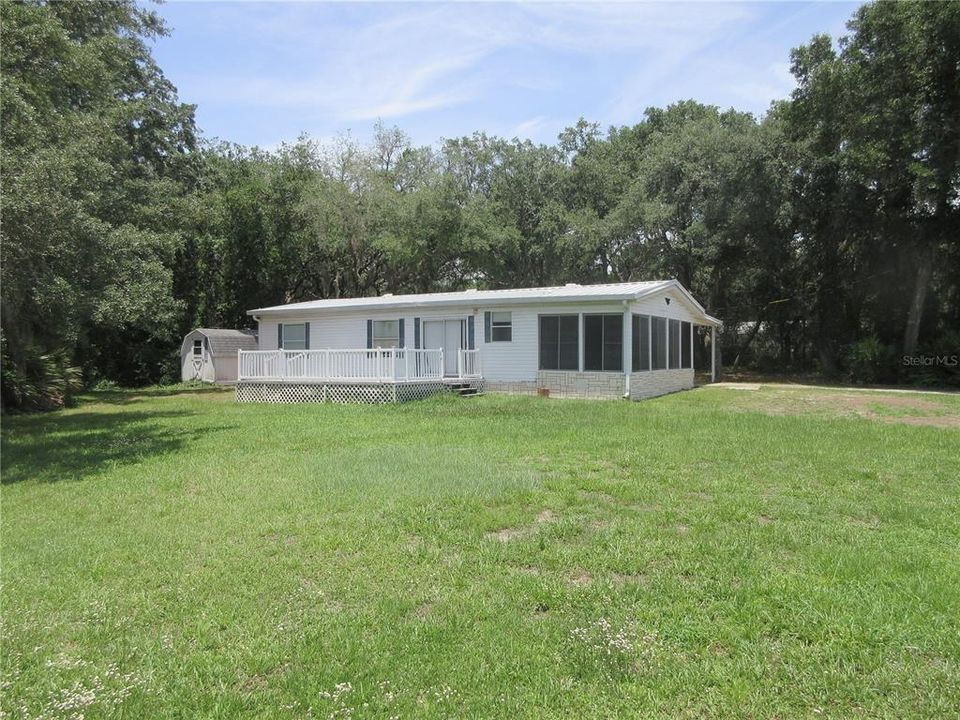 For Sale: $120,000 (3 beds, 2 baths, 1083 Square Feet)