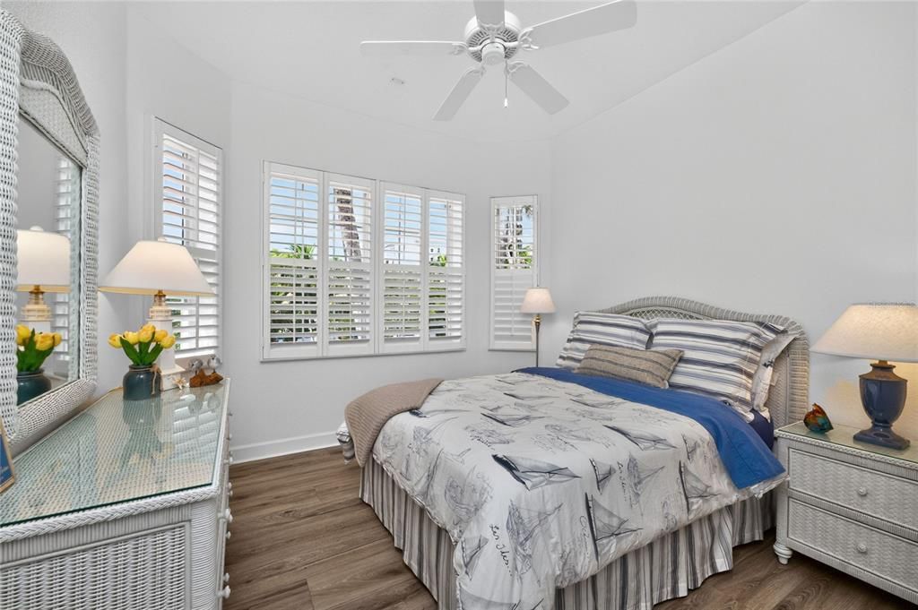 For Sale: $935,000 (4 beds, 4 baths, 2823 Square Feet)