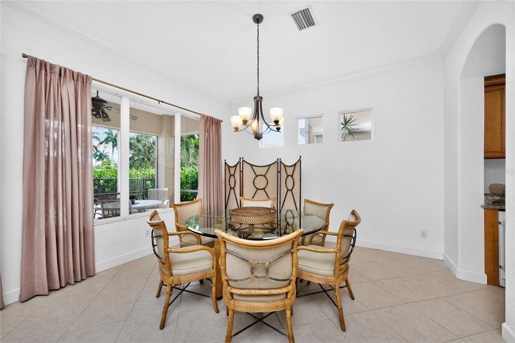 For Sale: $935,000 (4 beds, 4 baths, 2823 Square Feet)