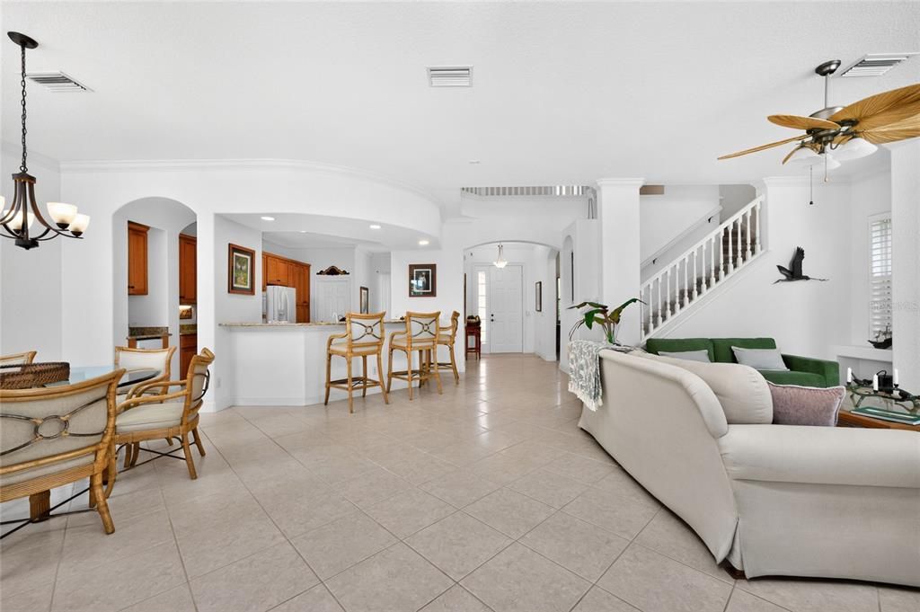 For Sale: $935,000 (4 beds, 4 baths, 2823 Square Feet)