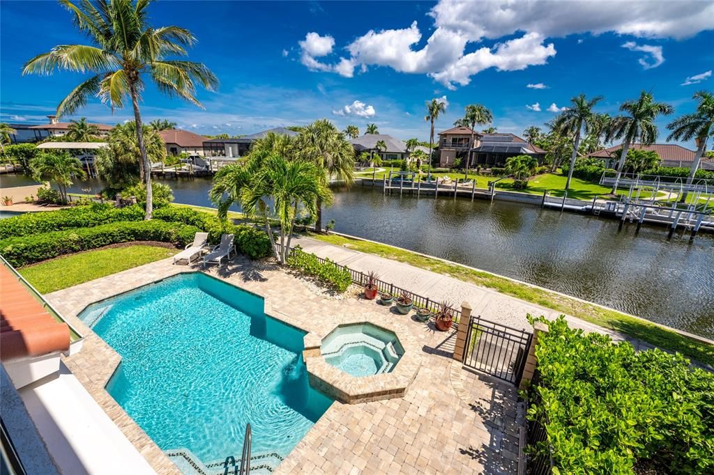 For Sale: $935,000 (4 beds, 4 baths, 2823 Square Feet)
