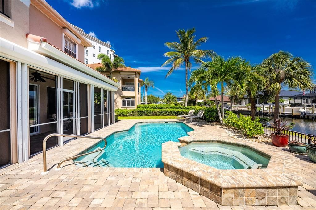 For Sale: $935,000 (4 beds, 4 baths, 2823 Square Feet)