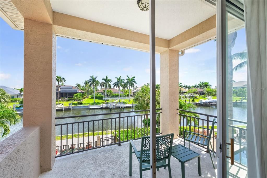 For Sale: $935,000 (4 beds, 4 baths, 2823 Square Feet)